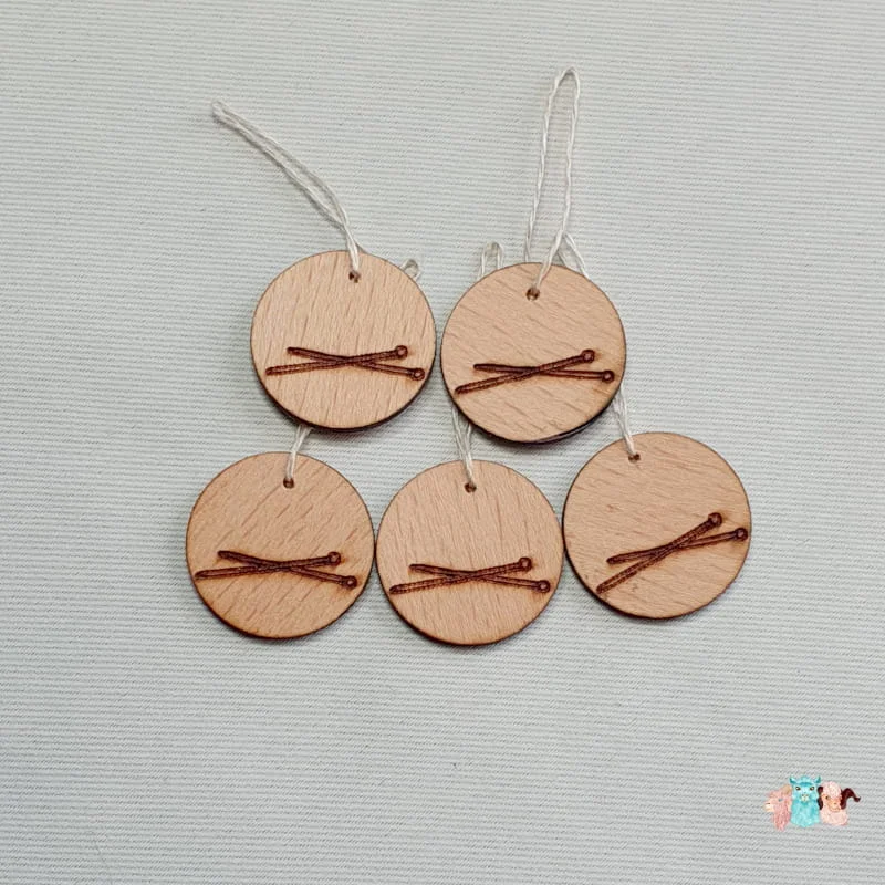 Lot de marqueur de maille en bois avec aiguilles gravée pour repérer des mailles de tricot.